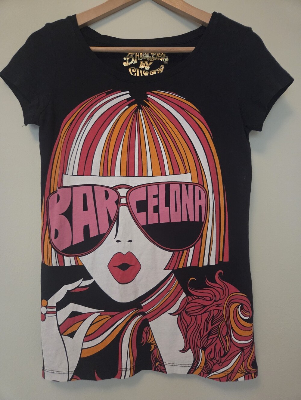CUSTO BARCELONA Black Graphic Tee with Pink and Orange Retro Print | XXS